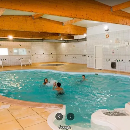 Mobil-home V 3 Chambres, Climatise, Cuisine Equipee, Tv & Wi-fi *